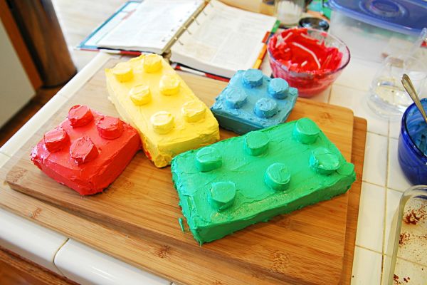 Birthday cake / Frosted sugar bombs