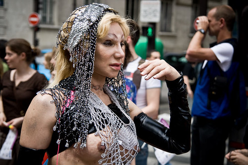 Lesbian & Gay Pride (44) - 30Jun07, Paris (France)