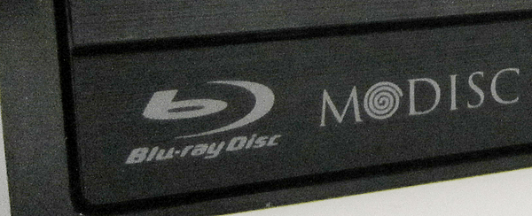 Blu-ray Disc logo on LG WH14NS40