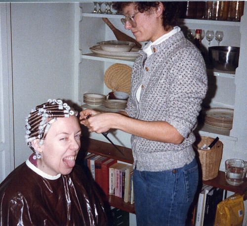 1982 Betty, hair perm 715