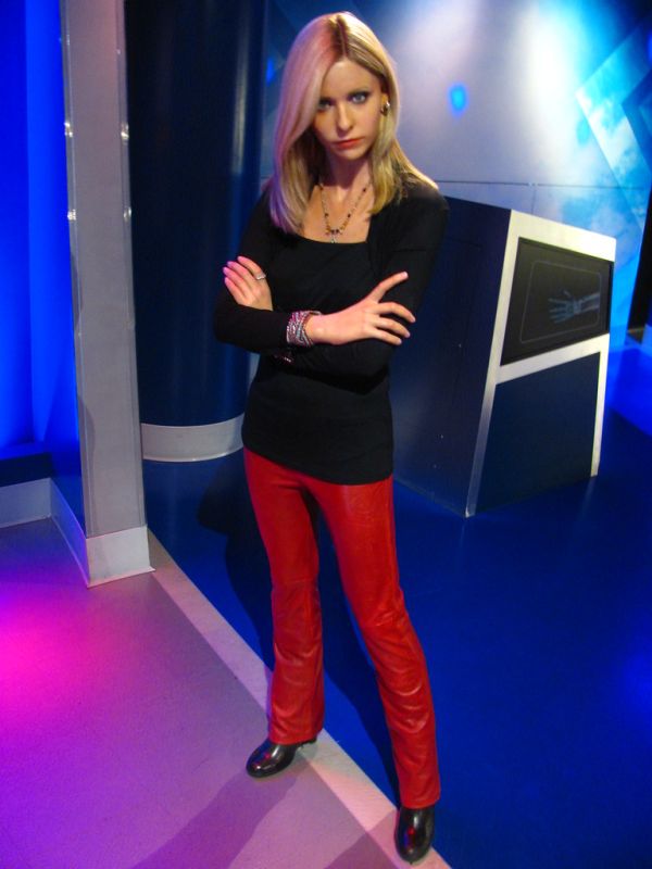 Sarah Michelle Gellar/Buffy the Vampire Slayer figure at Madame Tussauds Hollywood