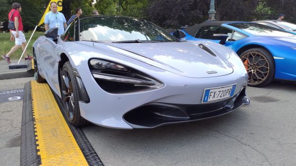 McLaren 720S