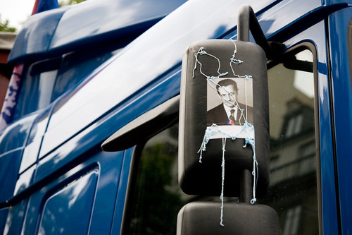 Lesbian & Gay Pride (07) - 30Jun07, Paris (France)