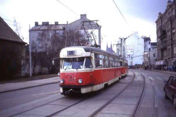 Brno Tramvaj. Tatra T2 tram nr 1480, Křenové ulica, Linka 20. March 1992