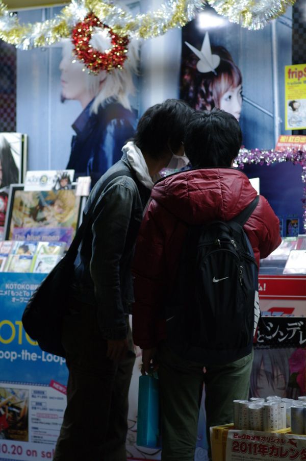 ソフマップ 秋葉原 音楽CD館 壁面広告 Magical Girl Lyrical NANOHA The MOVIE 1st Blu-ray & DVD