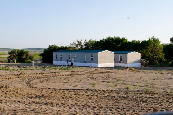 one possible man-camp cabin 007 - Fisher Place - Arnegard North Dakota - 2013-07-03