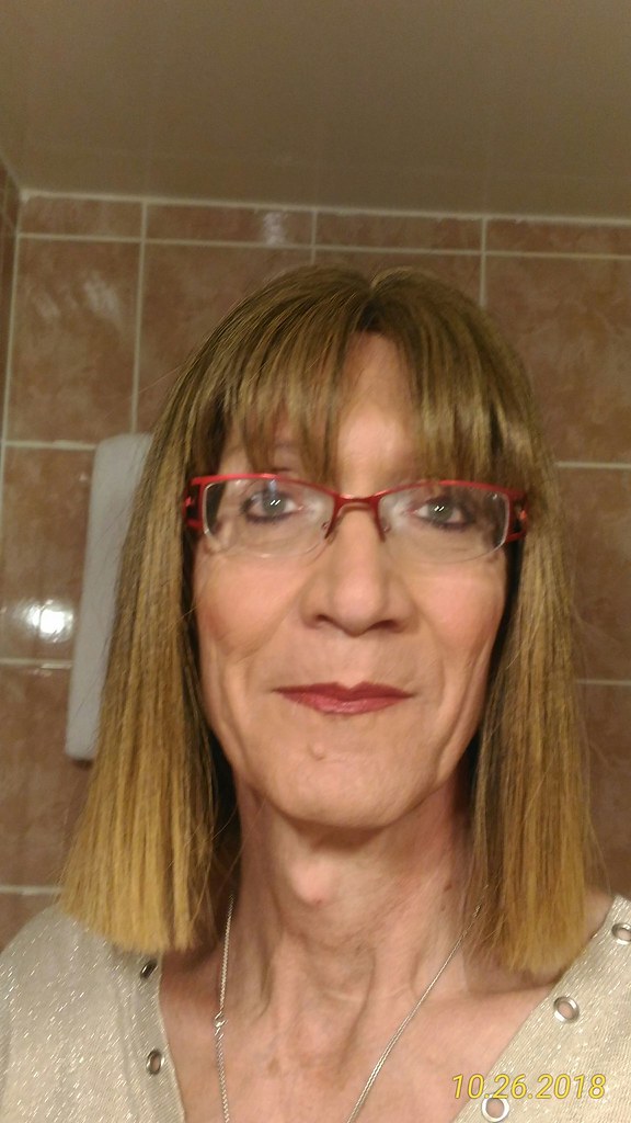 Day make-up for a meeting with my friend Betty Make-up de jour pour un rendez-vous avec mon amie Betty