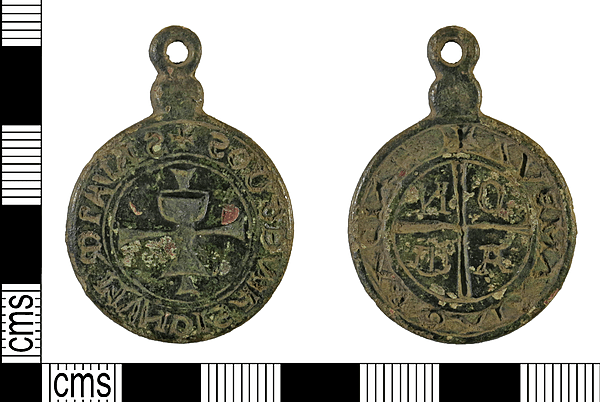 <div class='fn'> DUR-8D1F39 : Seal : Medieval</div>