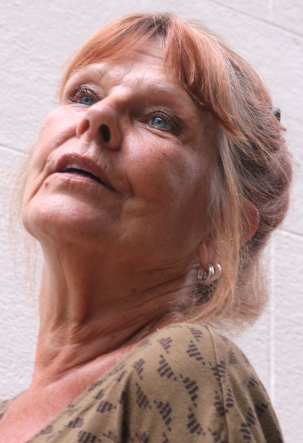 Female Face: Linda #77