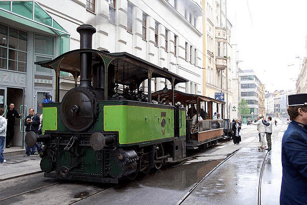Brno, Moravské náměstí, parní tramvaj II