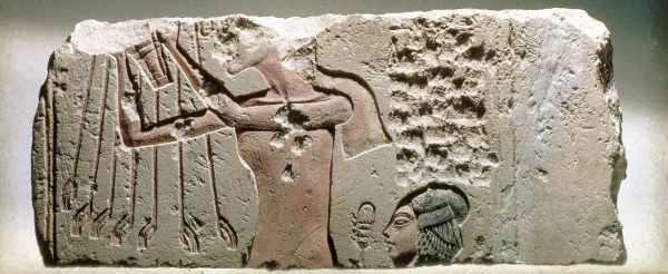 Akhenaten and His Daughter Offering to the Aten