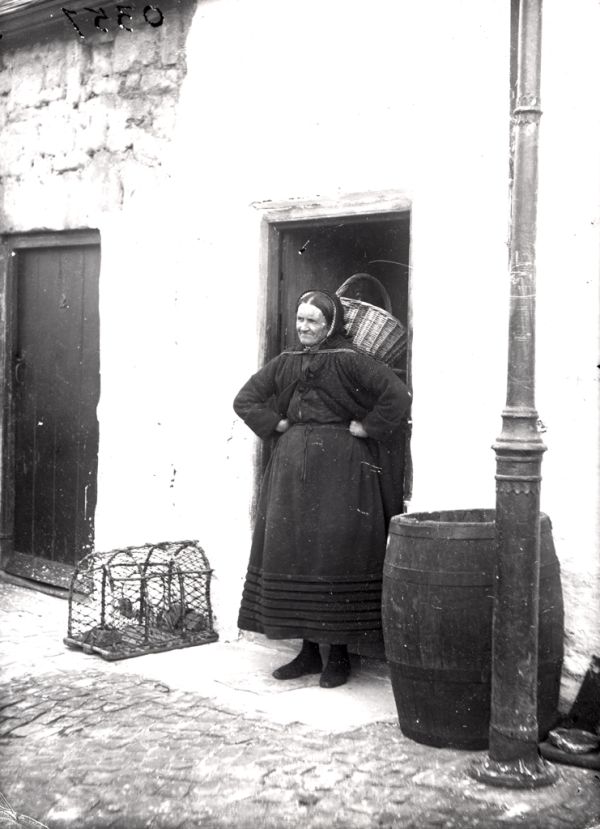 027531:Betty Scott outside her house Cullercoats Unknown 1901