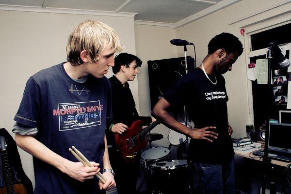 Fuzzy Logic - Studio - 2007/2008