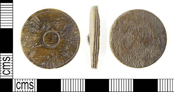 <div class='fn'> Complete Roman bone gaming counter, with two concentric rings on the upper surface, reverse surface is blank, there are three incised rings in the edge of the counter.</div>