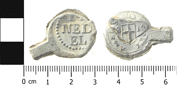 File:Post Medieval cloth seal (FindID 503128).jpg
