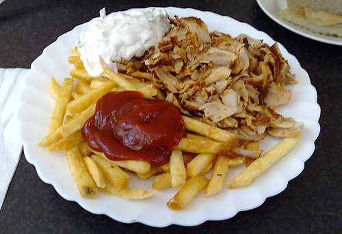Dönerteller mit Pommes / Kebap with french fries