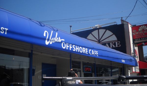Voula's Offshore Cafe