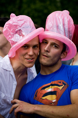 Lesbian & Gay Pride (29) - 30Jun07, Paris (France)