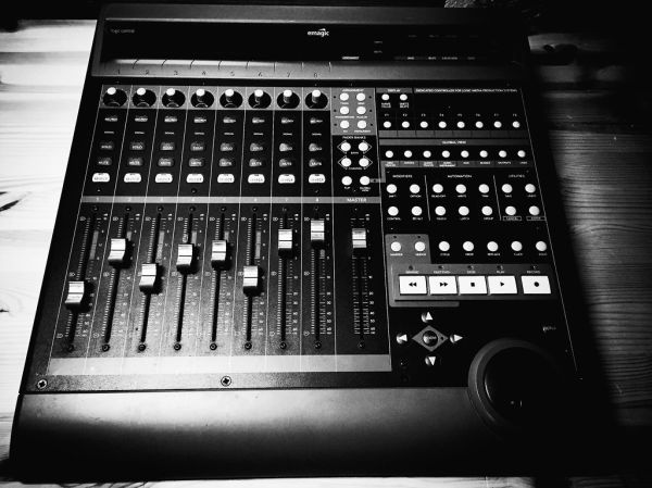 A Mackie Logic Control for the Rebar Studio