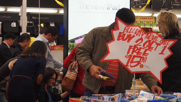 BluRay buy-2-get-1-free sign