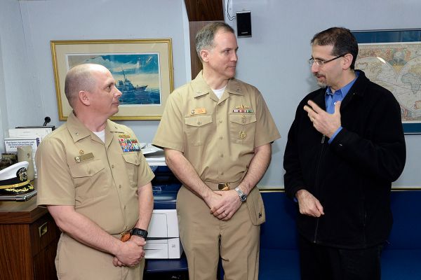 Ambassador Shapiro Hosts Israeli MoD Ya’alon on USS Carney