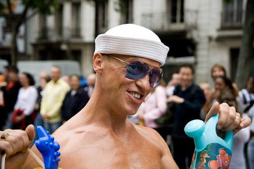Lesbian & Gay Pride (41) - 30Jun07, Paris (France)