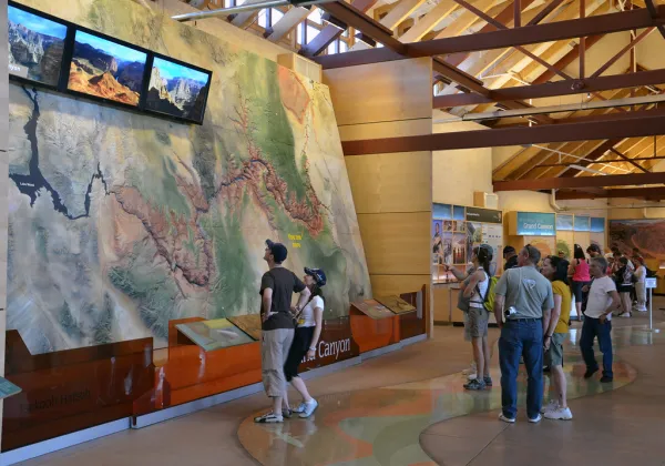 Grand Canyon National Park Visitor Center 4016