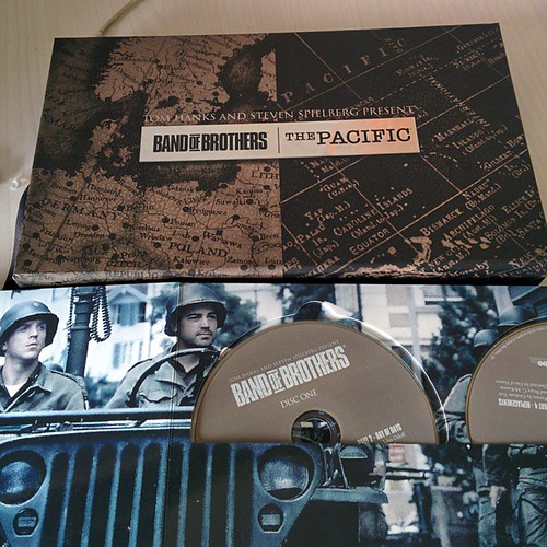 Band of Brothers + The Pacific Bluray box set