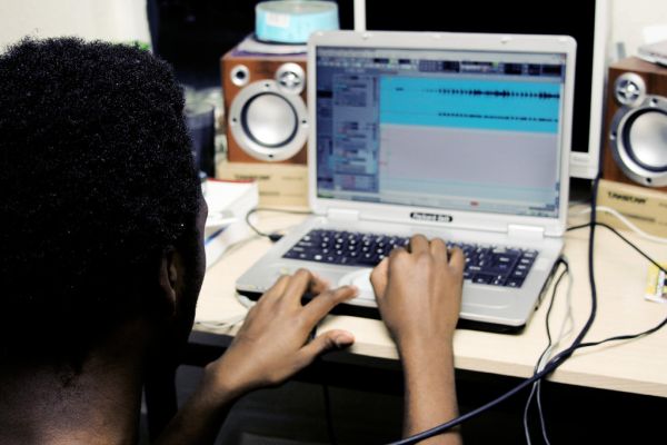 Fuzzy Logic - Studio - 2007/2008