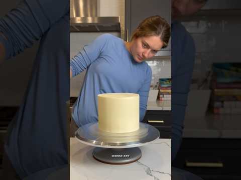 Cake decorating for beginners! Part ✌️is now live. How to get smooth buttercream &amp; sharp edges!