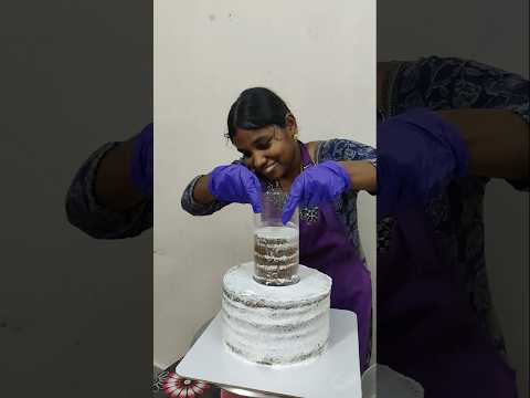 😂 cake kulla ottaiya pottu therikka vida poro...#shorts #trending #viralvideo #minivlog