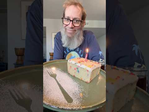 Birthday Cake #cooking #oldscoolkevmo #food