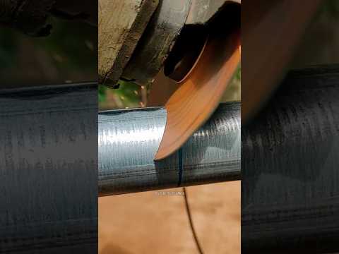 how welders work with thin pipes #welding #welder #metalwork #fabrication #cutting pipe