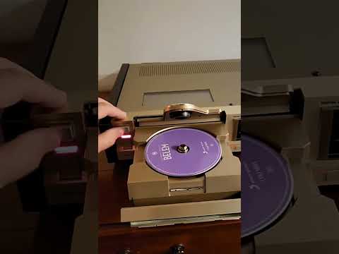 🔥Do you own any HIGH END CD PLAYERS? Marantz #shorts #hifi