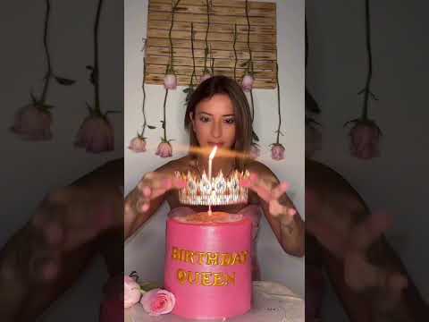 Glitter Cakes #kuwait #cake #qatar #birthdaycake #chocolatecake